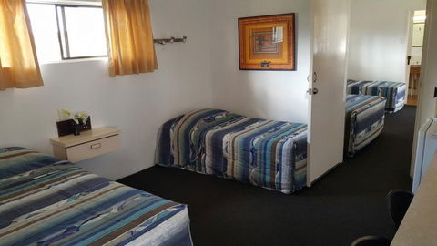 Siesta Villa Motel - Holiday Adelaide 4