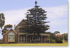 Boston House Motel - Holiday Adelaide 0