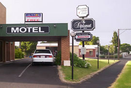 The Diplomat Motel - Holiday Adelaide 0