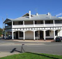 Commonwealth Hotel - Holiday Adelaide