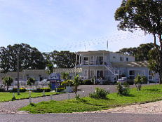 Blue Horizon Motel - Holiday Adelaide 0