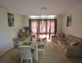 Ballymena Holiday Units - Holiday Adelaide 2