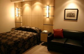 Brighton Savoy - Holiday Adelaide 0