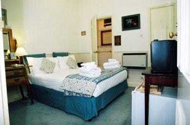 The Hughenden Boutique Hotel - Holiday Adelaide 3