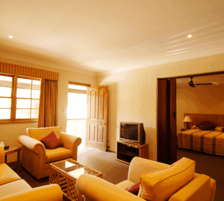 The Retreat At Wisemans - Holiday Adelaide 3