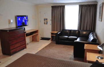 Emu Point Motel - Holiday Adelaide