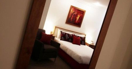 Townhouse Hotel - Holiday Adelaide 1
