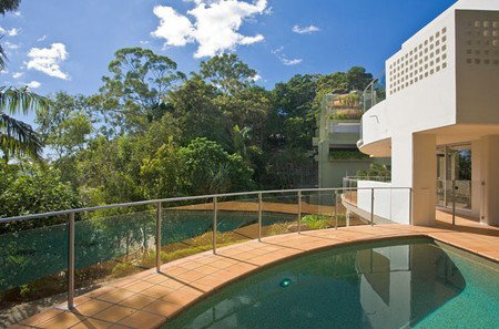The Cove Noosa - Holiday Adelaide 0