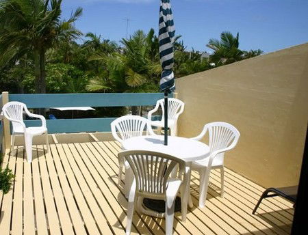 Noosa Terrace And Belmondos - Holiday Adelaide 3