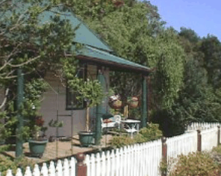 Trines Cottage - Holiday Adelaide