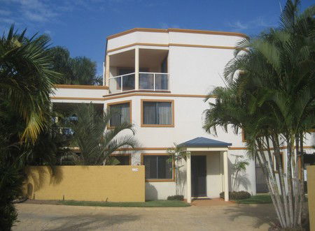 Urangan QLD Holiday Adelaide