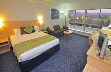 Novotel Northbeach - Holiday Adelaide 0