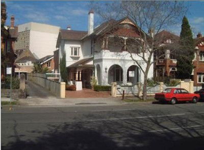 Mclaren Hotel - Holiday Adelaide 0