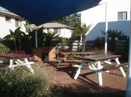 Peninsular Apartments - Holiday Adelaide 1