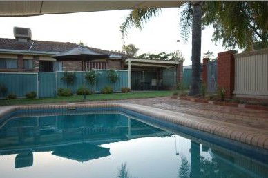 Junction Motor Inn - Holiday Adelaide 4