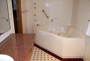 Queensgate Motel - Holiday Adelaide 1