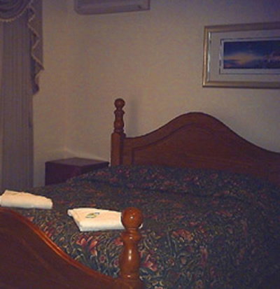 Sanctuary House Resort Motel - Holiday Adelaide 2