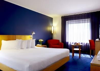 Novotel Rockford Darling Harbour - Holiday Adelaide 1