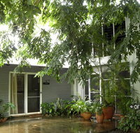 Rum Jungle Bungalows - Holiday Adelaide