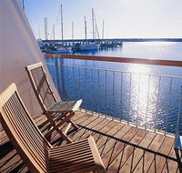 Quest Harbour Village - Holiday Adelaide