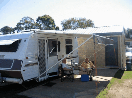 Glenlodge Caravan Village - Holiday Adelaide 0