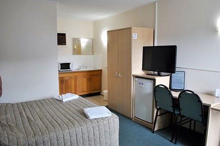 City Centre Motel - Holiday Adelaide 4
