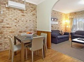 Highlander Motor Inn And Apartments - Holiday Adelaide 3