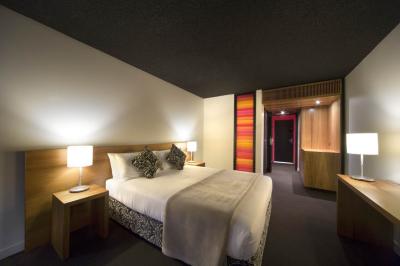 Jasper Hotel - Holiday Adelaide 2