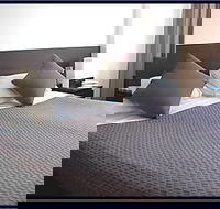 Hotel Victor - Holiday Adelaide