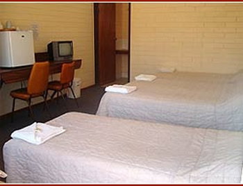 Nundroo Hotel Motel - Holiday Adelaide 2