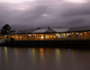 Waterfront Hotel - Holiday Adelaide