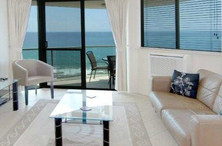 Malibu Mooloolaba - Holiday Adelaide 0