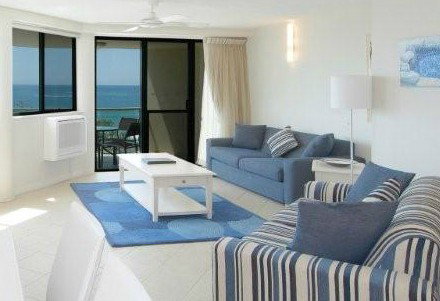 Malibu Mooloolaba - Holiday Adelaide 3