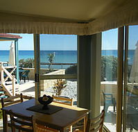 The Macs Beachfront Villas - Holiday Adelaide