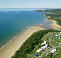 SeaEagles Beach Resort - Holiday Adelaide