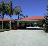 Golden Chain Border Gateway Motel - Holiday Adelaide