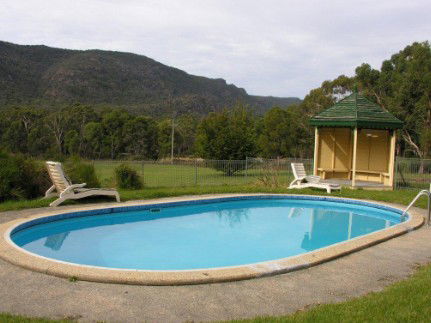 Grampians Motel - Holiday Adelaide 2