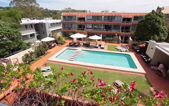 Hotel Laguna - Holiday Adelaide 0