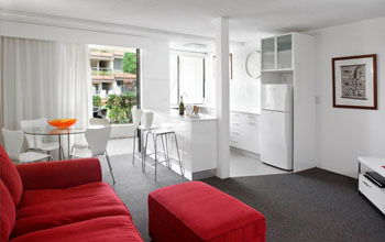 Hotel Laguna - Holiday Adelaide 5