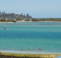 Caloundra Holiday Centre - Holiday Adelaide
