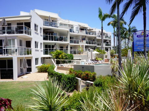 Regatta Riverfront Apartments - Holiday Adelaide 6