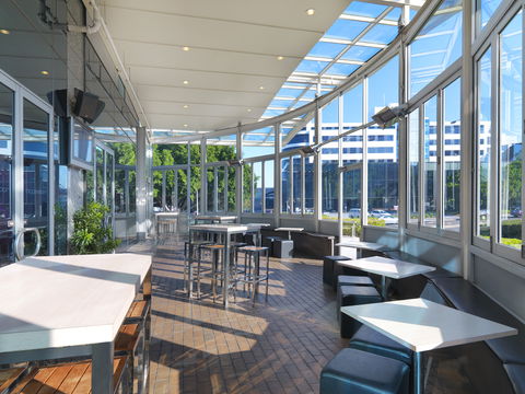 Holiday Inn Sydney Airport - Holiday Adelaide 2