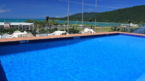 Whitsunday Terraces Resort - Holiday Adelaide 3