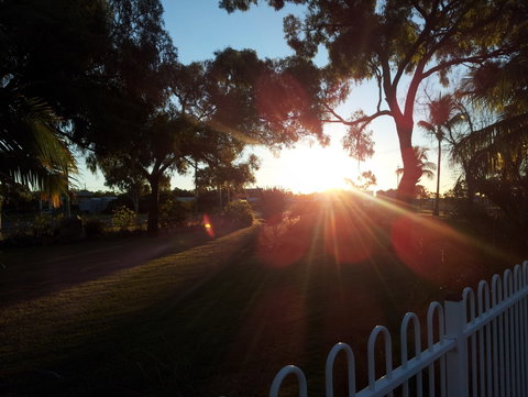 Bowen Arrow Motel - Holiday Adelaide 1