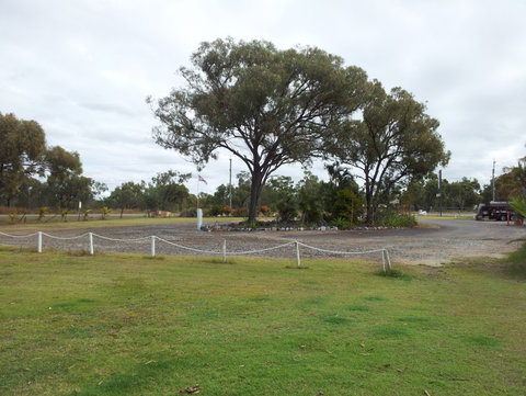 Bowen Arrow Motel - Holiday Adelaide 5