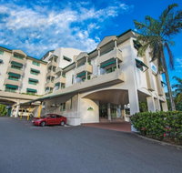 Cairns Sheridan Hotel - Holiday Adelaide