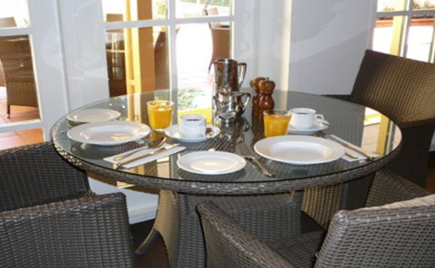 Hotel Kurrajong - Holiday Adelaide 1