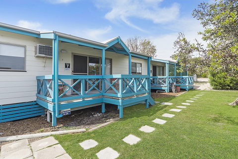 Marion Bay Holiday Villas - Holiday Adelaide 1