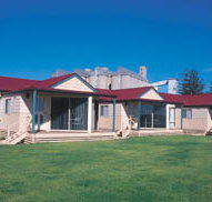 The Mac's Beachfront Villas - Holiday Adelaide