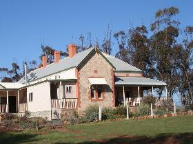 Peggy's Retreat - Holiday Adelaide 0